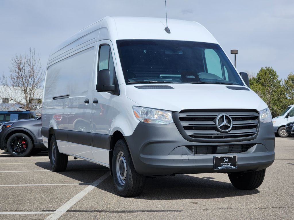 2025 Mercedes-Benz Sprinter Cargo Van Base's photo