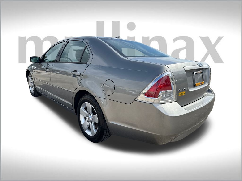 2009 Ford Fusion SE photo 4