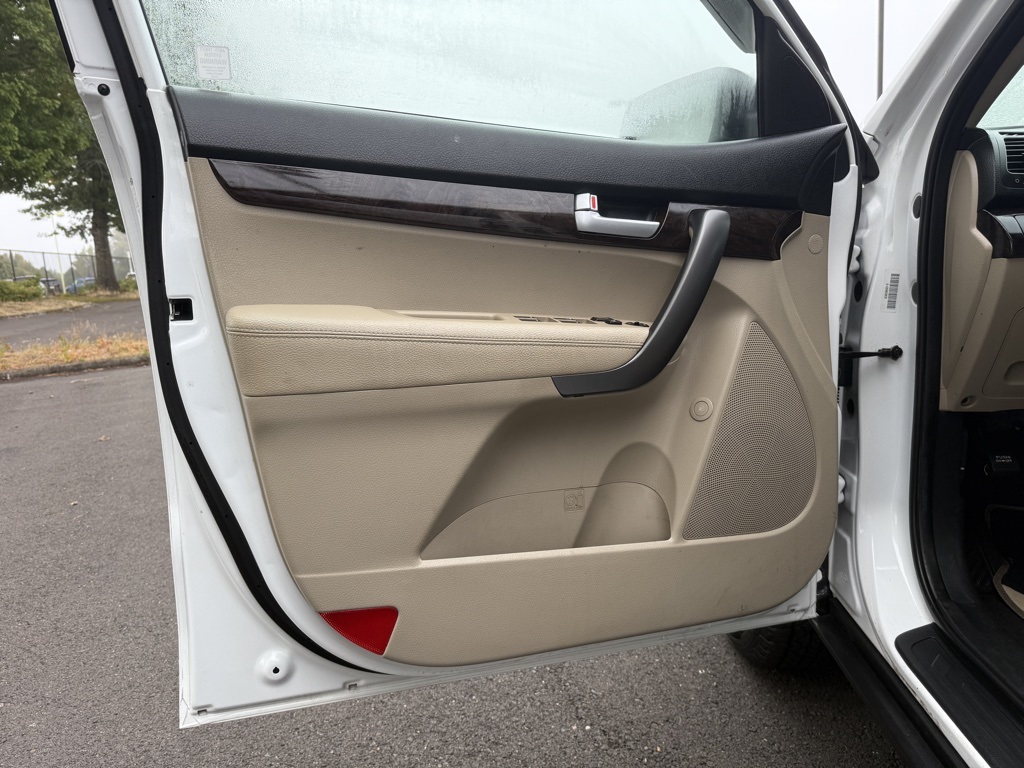 2014 Kia Sorento LX photo 10