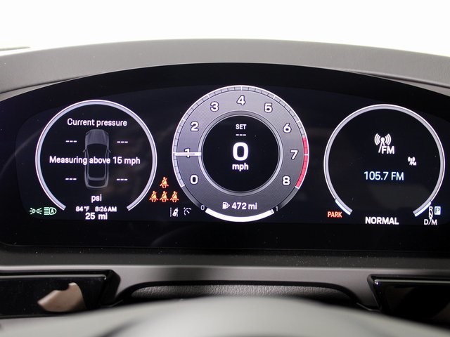 2025 Porsche Cayenne photo 15