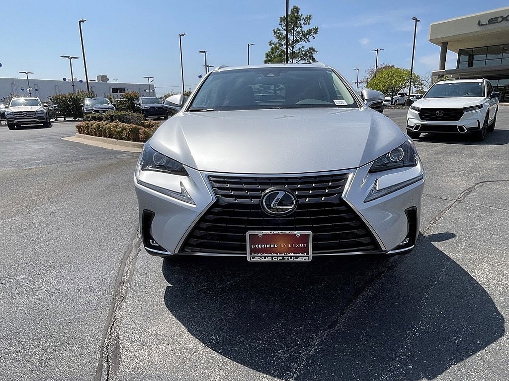 2019 Lexus NX 300 Luxury photo 8
