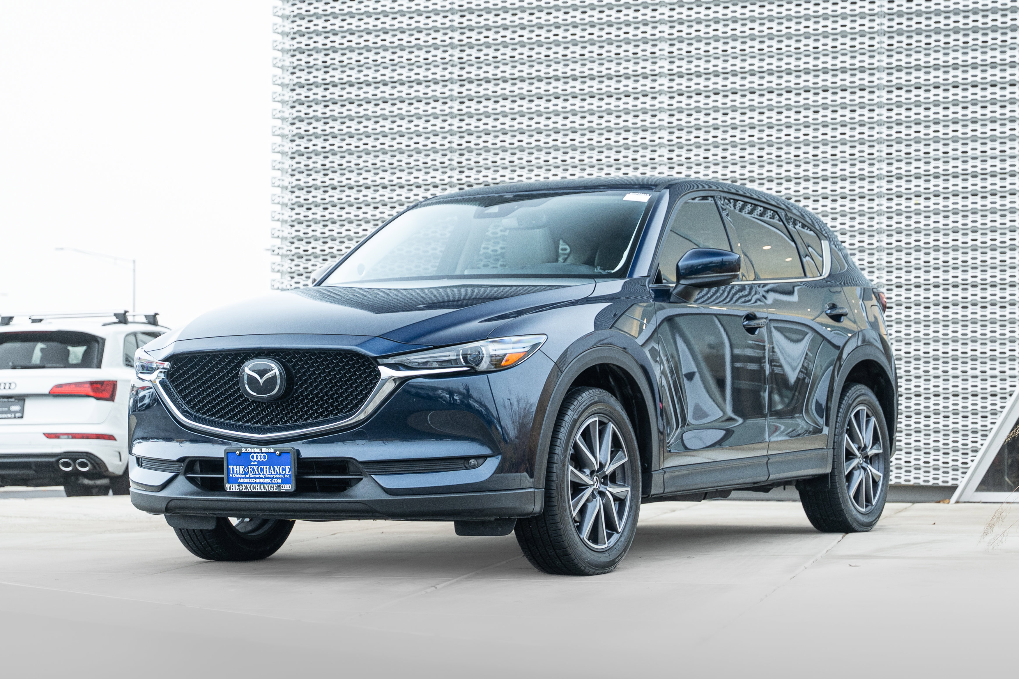 2018 Mazda CX-5 Grand Touring photo 3
