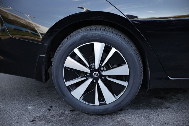 2022 Nissan Altima 2.5 SV photo 5