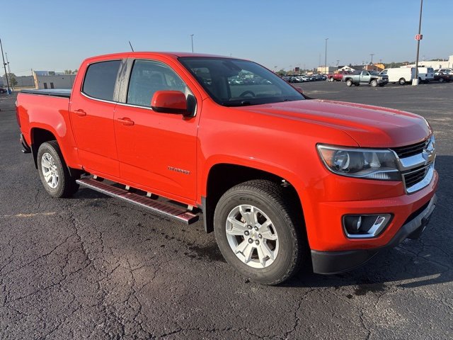 2019 Chevrolet Colorado LT photo 3