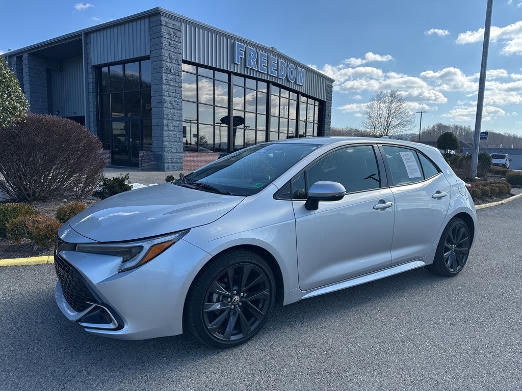 2024 Toyota Corolla Hatchback XSE