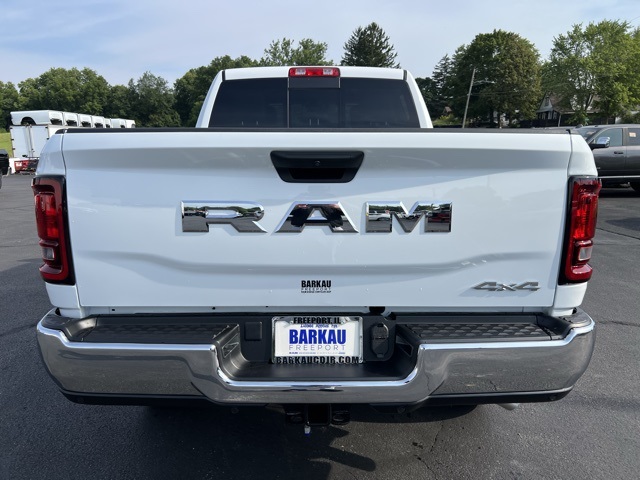 2026 Ram 2500 Tradesman photo 4