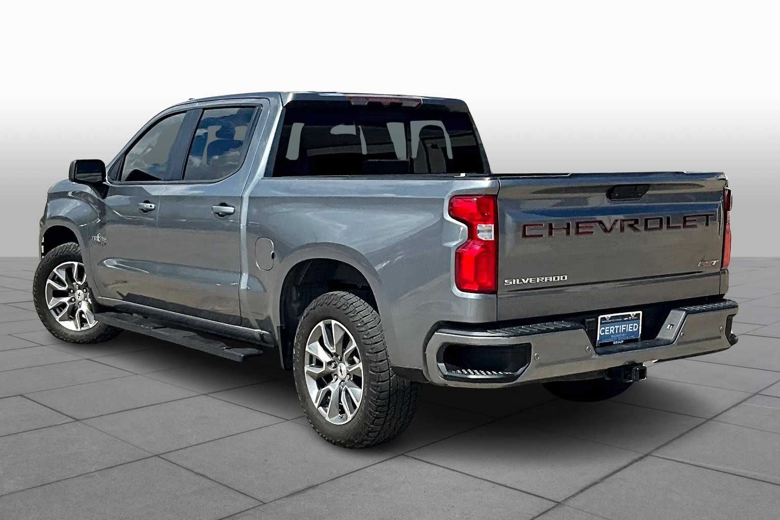 2020 Chevrolet Silverado 1500 RST photo 11