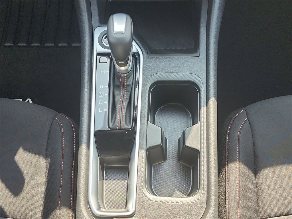 2024 Nissan Sentra SR photo 18