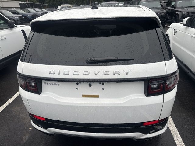 2025 Land Rover Discovery Sport S photo 3