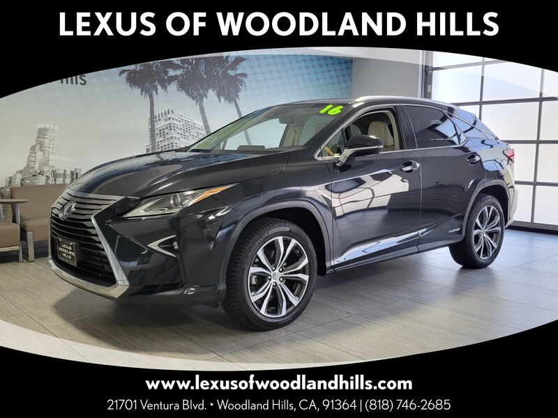 2016 Lexus RX 450h's photo