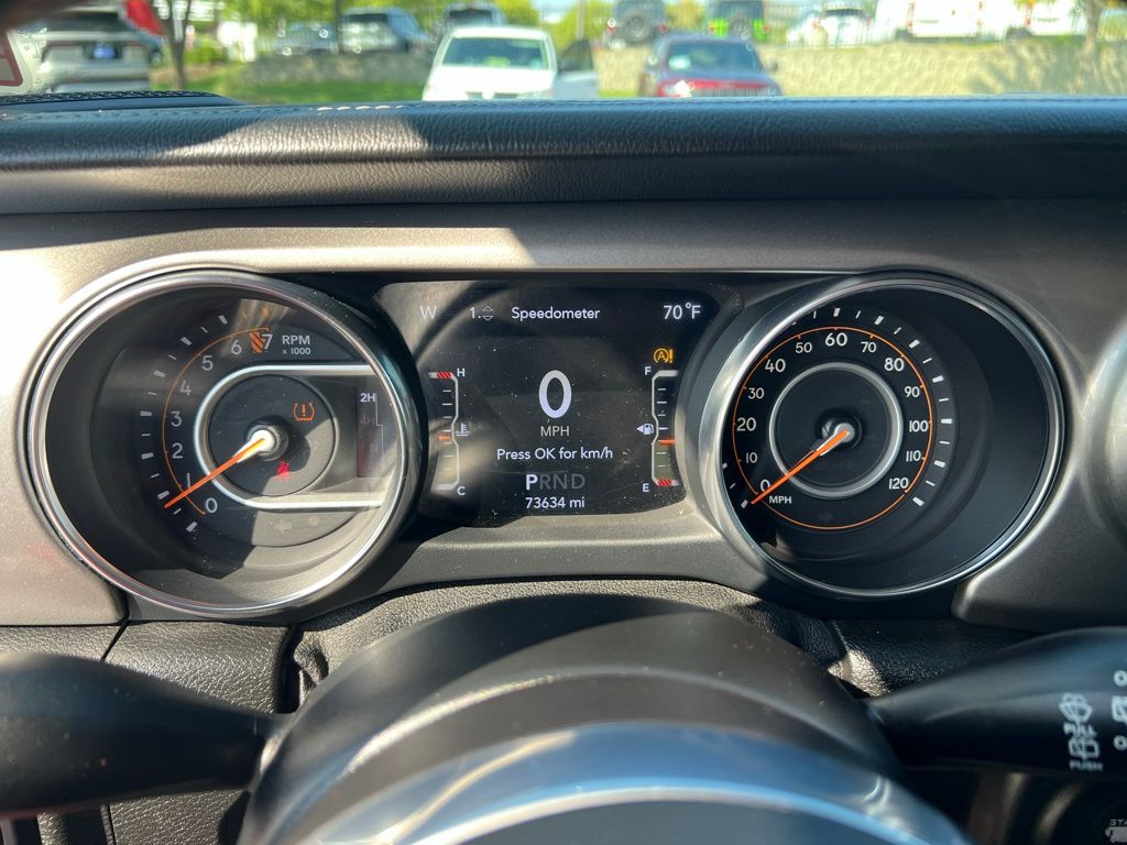 2019 Jeep Wrangler Unlimited Sahara photo 36