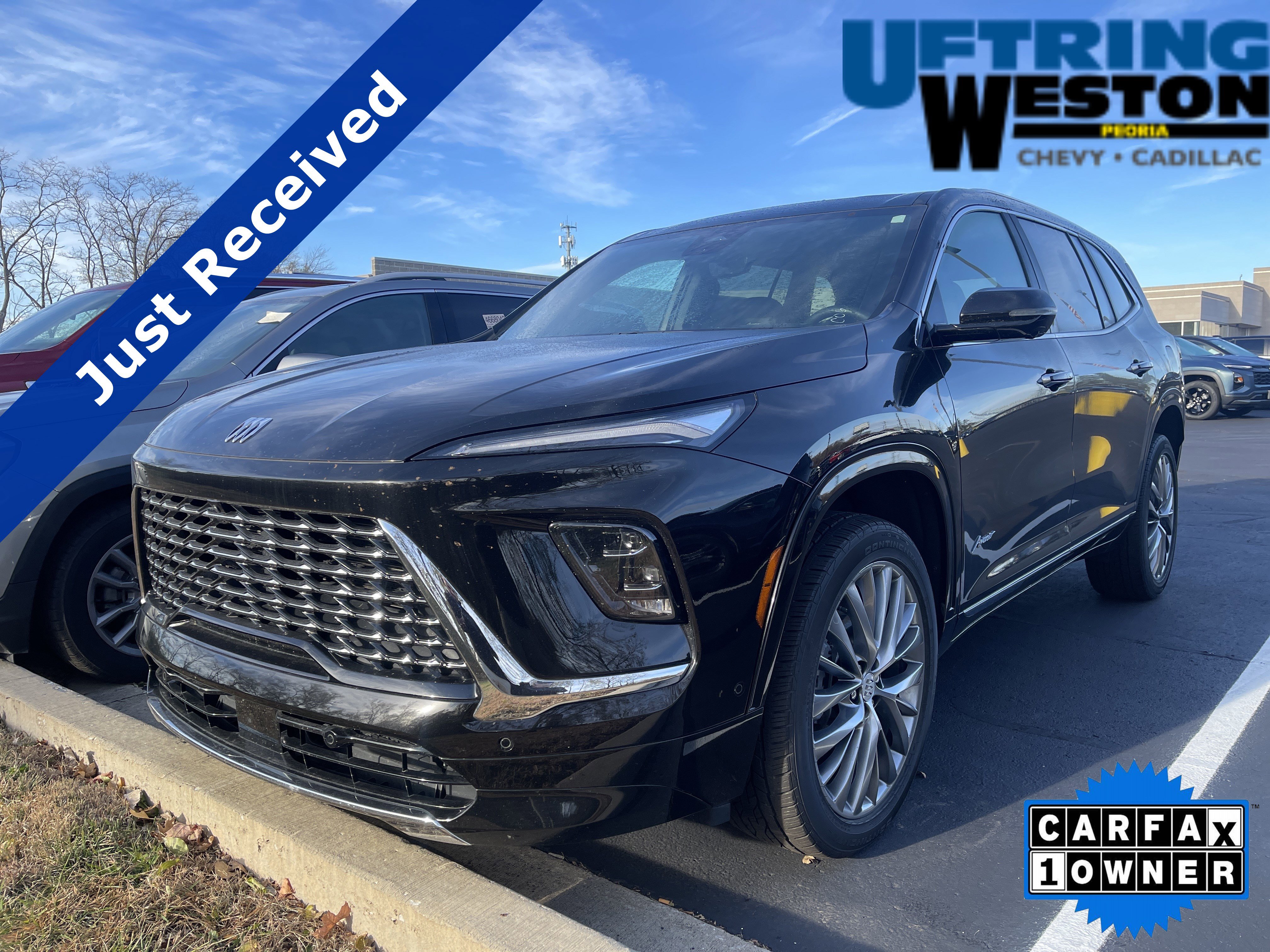 2025 Buick Enclave Avenir's photo