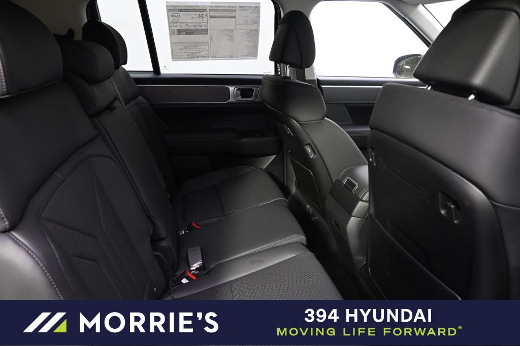 2026 Hyundai Santa Fe SEL photo 17