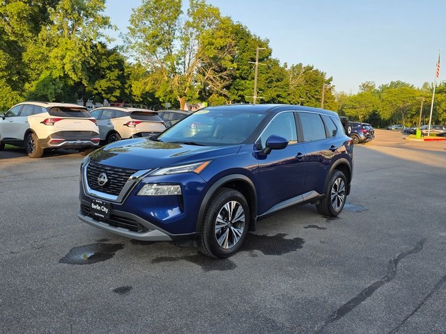 2023 Nissan Rogue SV photo 3