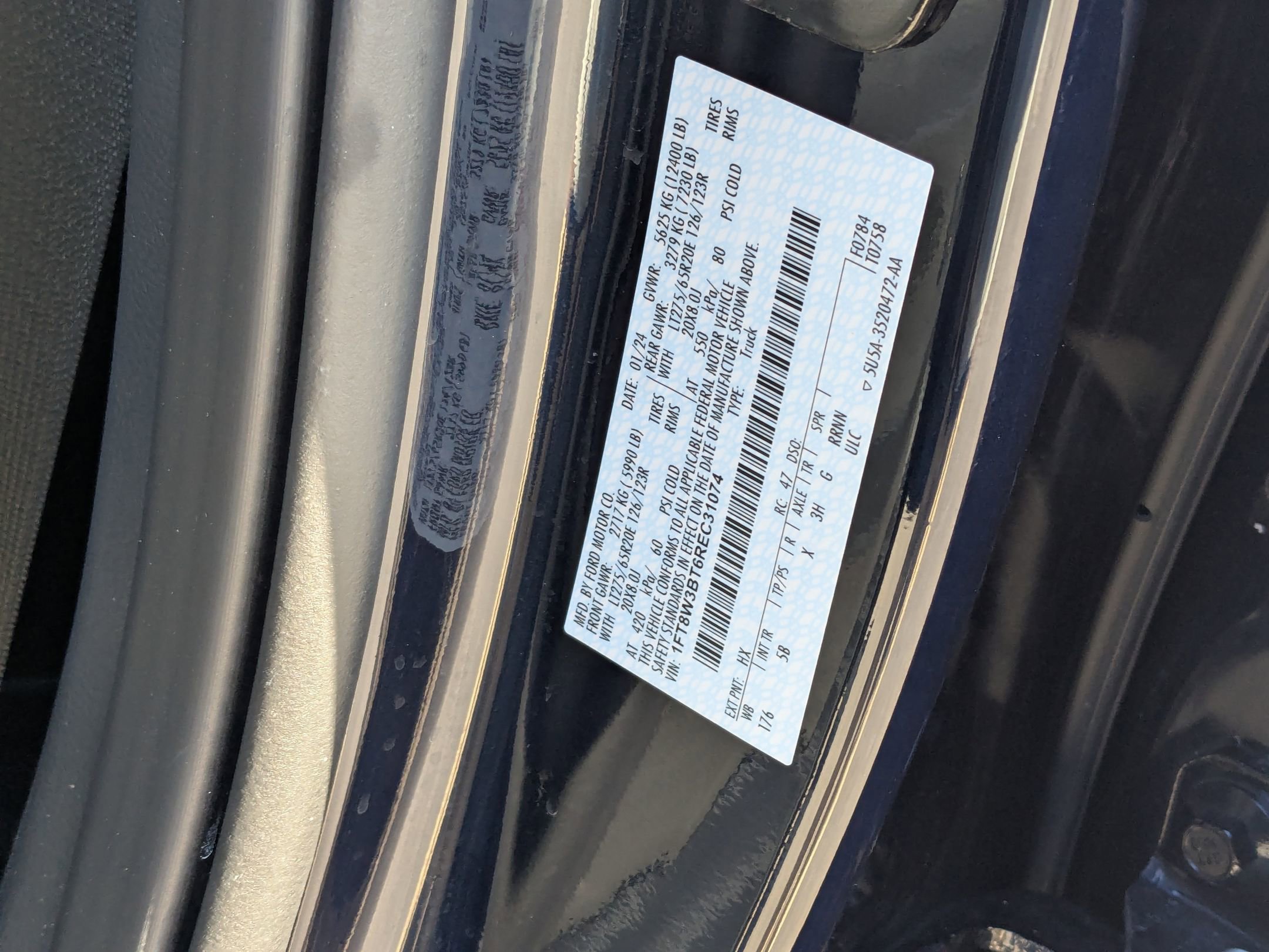 2024 Ford F-350 Lariat photo 43
