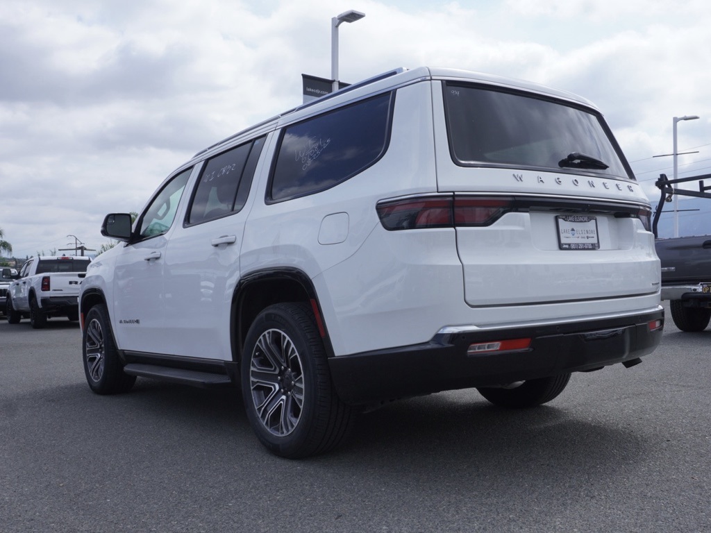 2024 Jeep Wagoneer Series II photo 6