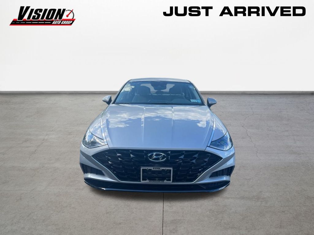 2023 Hyundai Sonata SEL photo 2