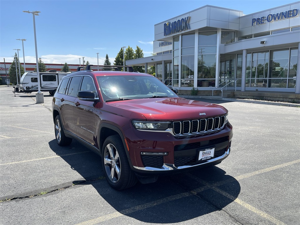 2022 Jeep Grand Cherokee Limited photo 2