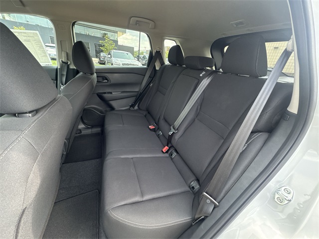 2026 Nissan Rogue S photo 21