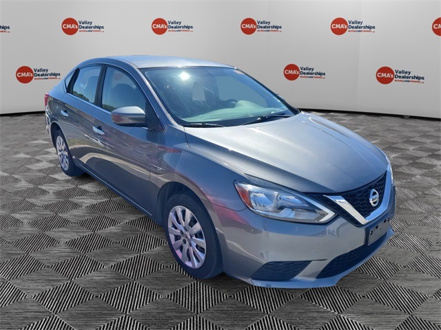 2016 Nissan Sentra S photo 5