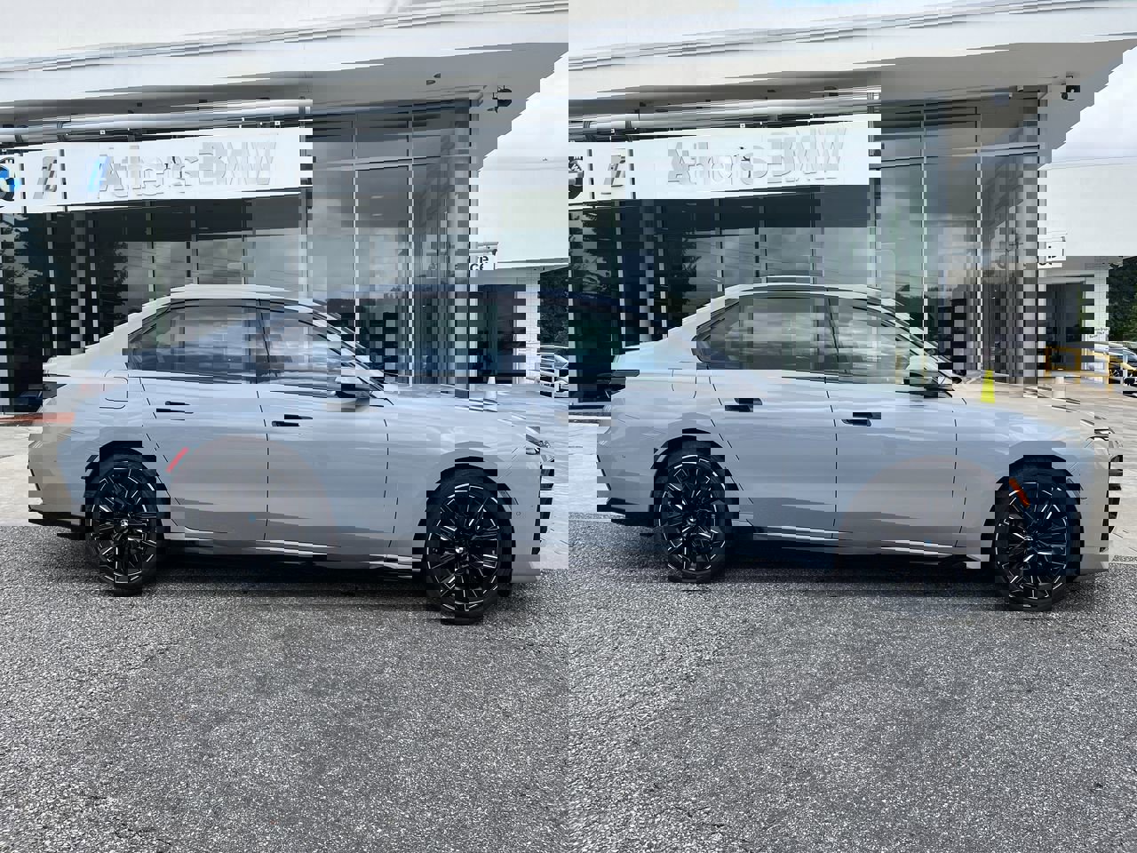 2025 Bmw 740i photo 9