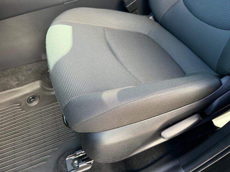2025 Toyota RAV4 LE photo 16