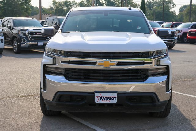 2019 Chevrolet Silverado 1500 LT photo 2