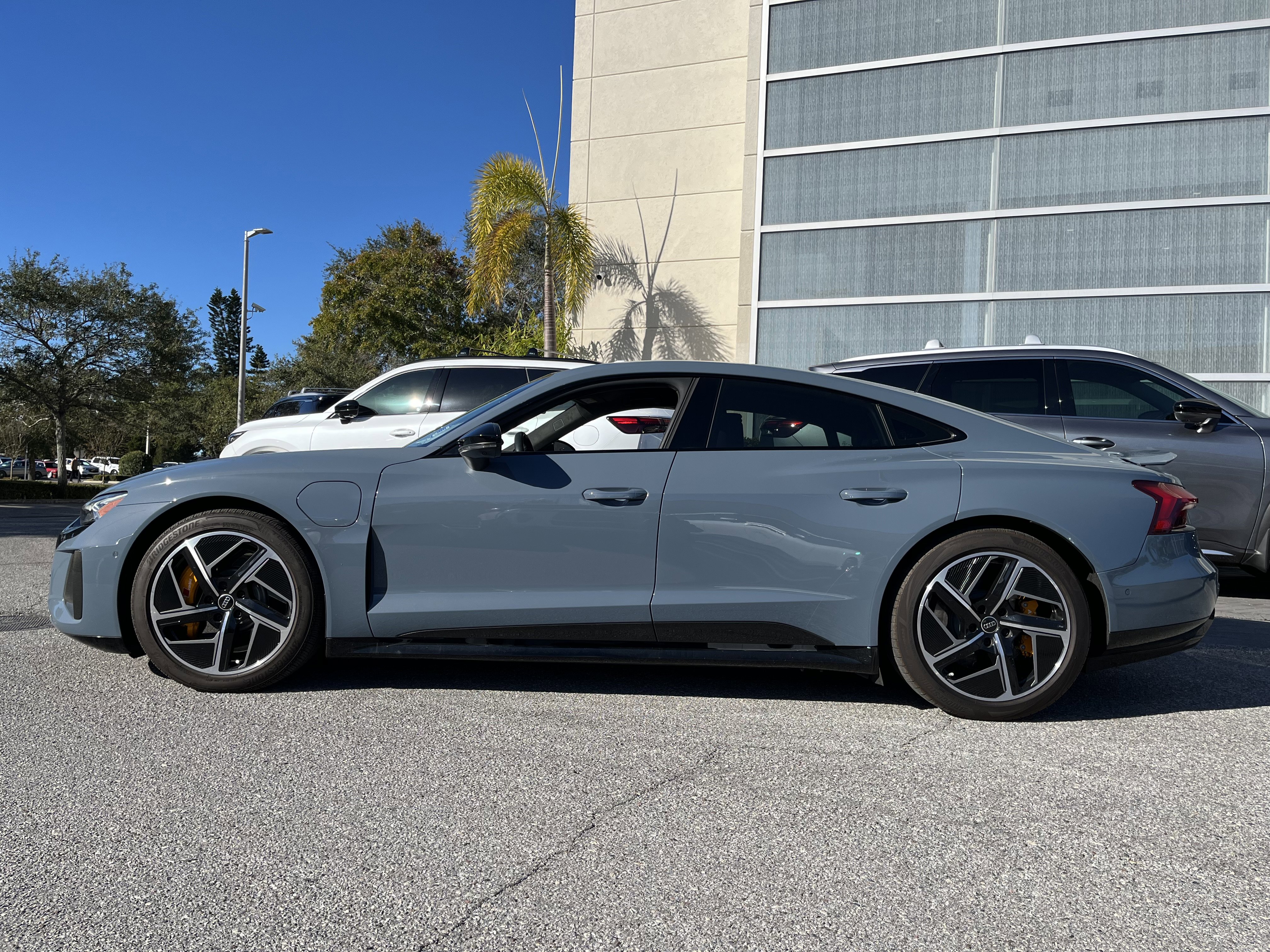 Used 2024 Audi RS e-tron GT Base with VIN WAUBHBFW7R7900565 for sale in Clearwater, FL