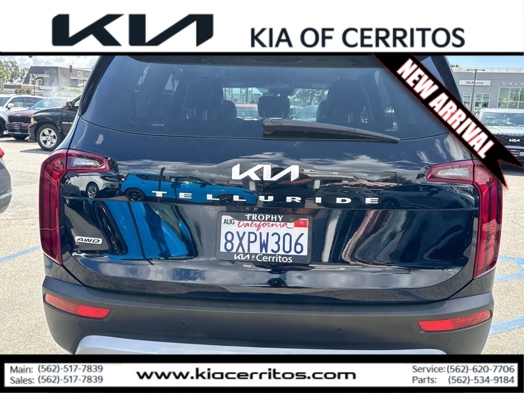 2022 Kia Telluride LX photo 4