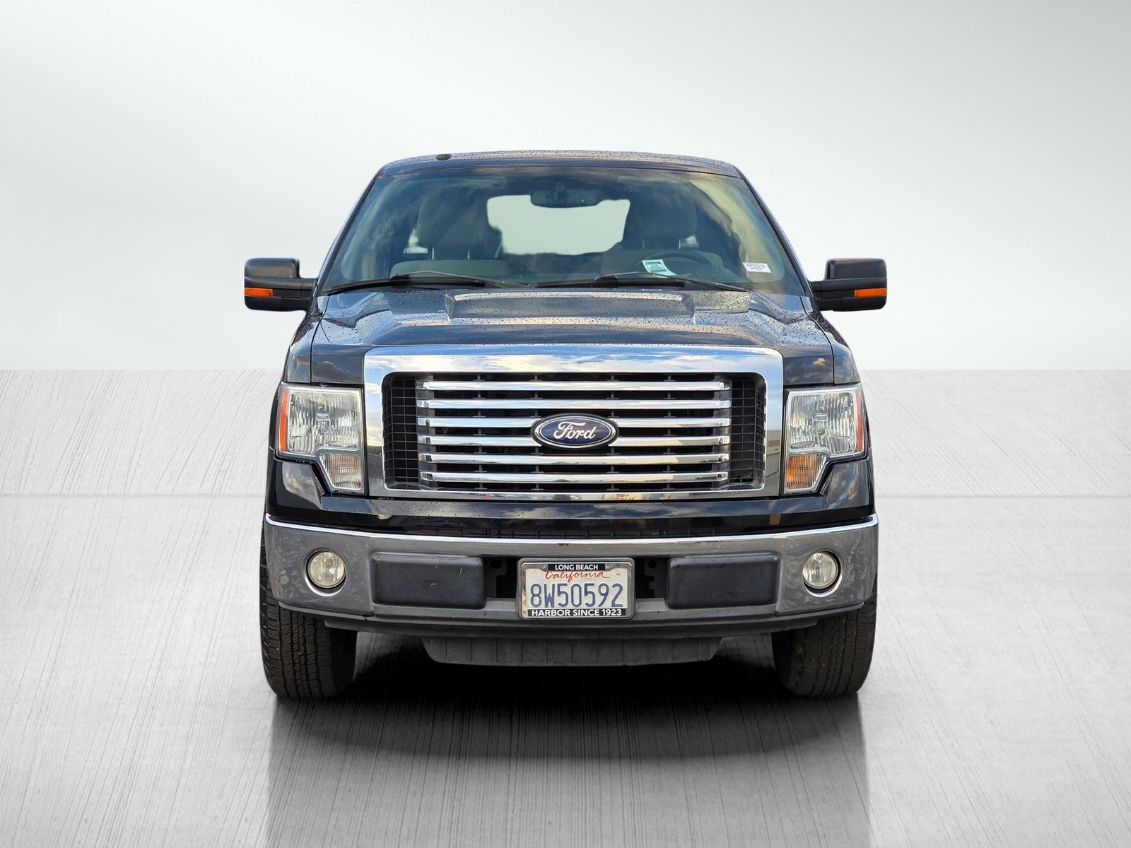 Used 2010 Ford F-150 XLT with VIN 1FTEW1C84AFB69383 for sale in Lakewood, CA