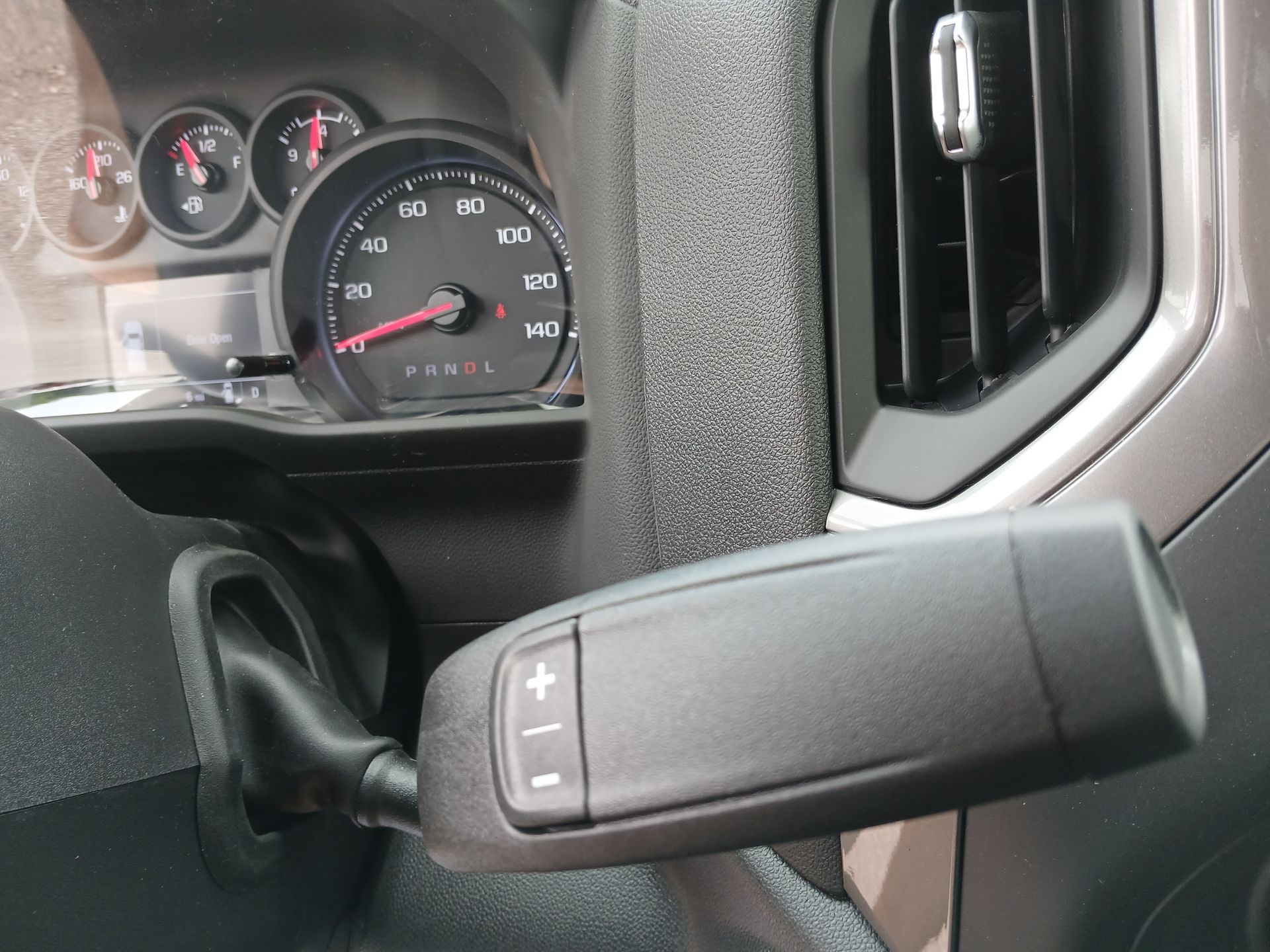 2025 Chevrolet Silverado 1500 photo 16