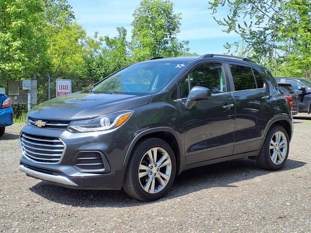 2020 Chevrolet Trax LT photo 3