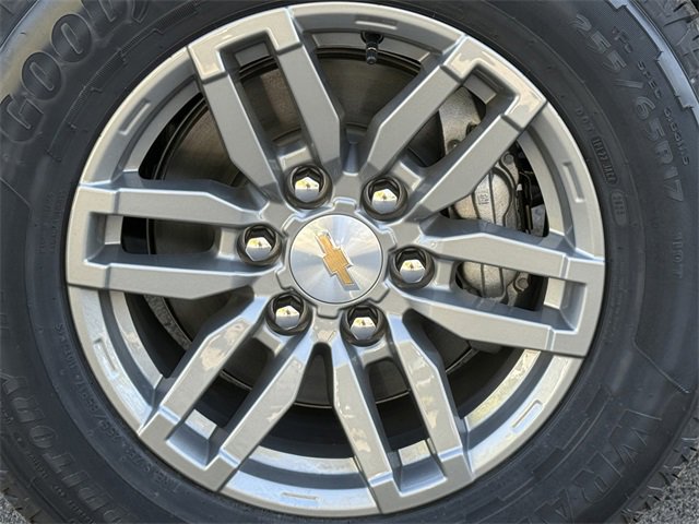 2026 Chevrolet Colorado LT photo 13