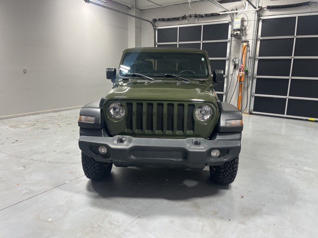 2022 Jeep Wrangler Sport photo 2