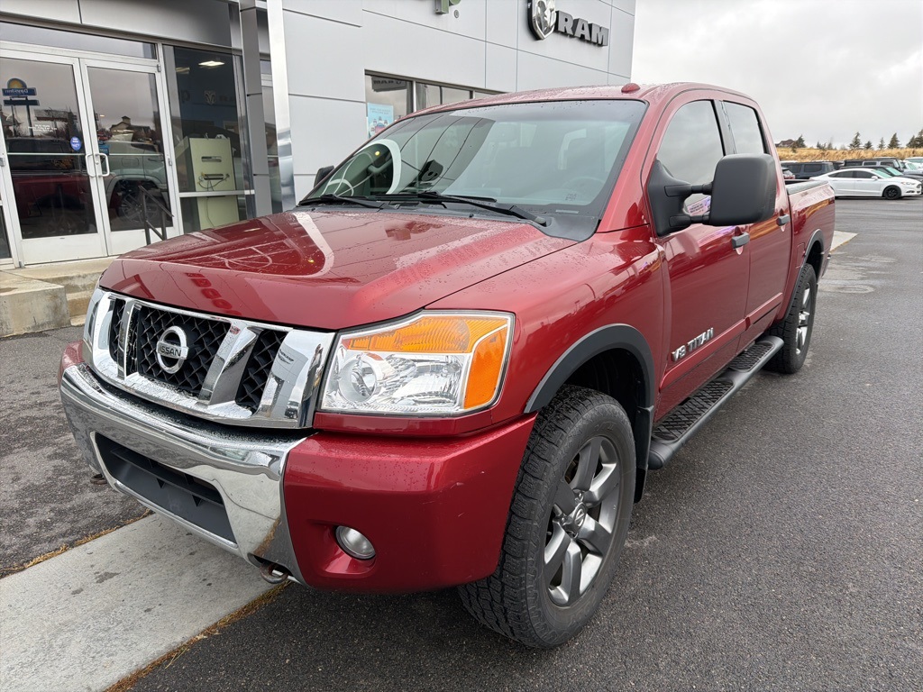 2015 Nissan Titan SV