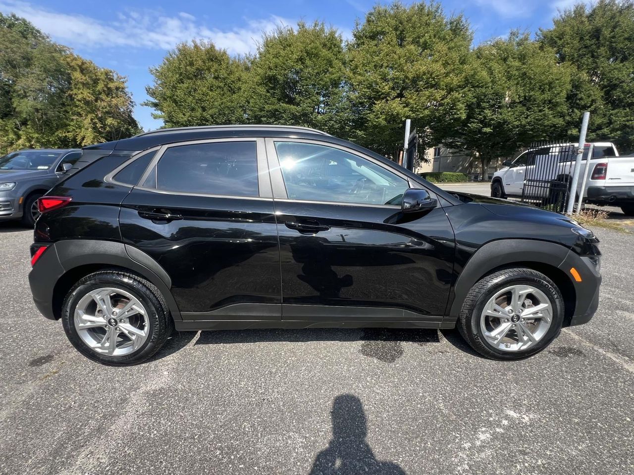 2022 Hyundai Kona SEL photo 3