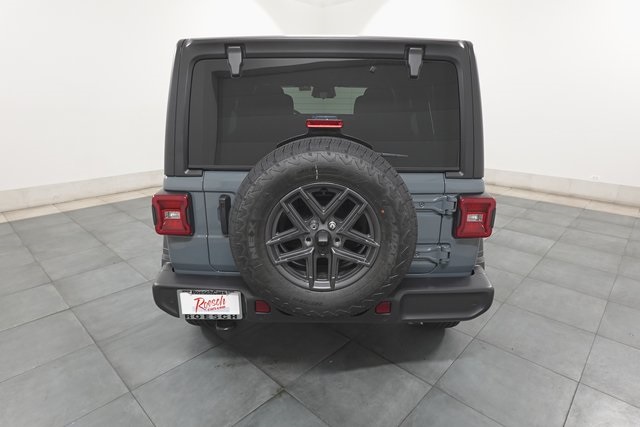 2025 Jeep Wrangler Sport S photo 6