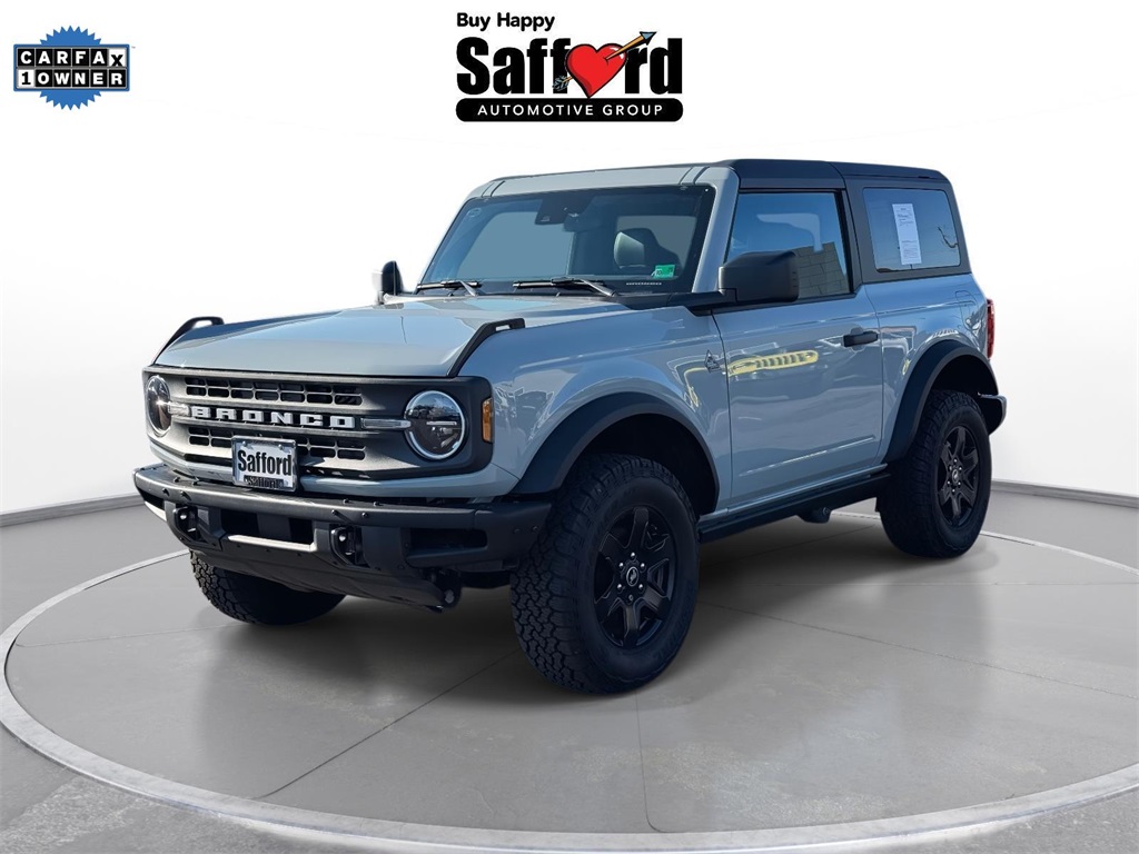 2024 Ford Bronco 2-Door Black Diamond's photo