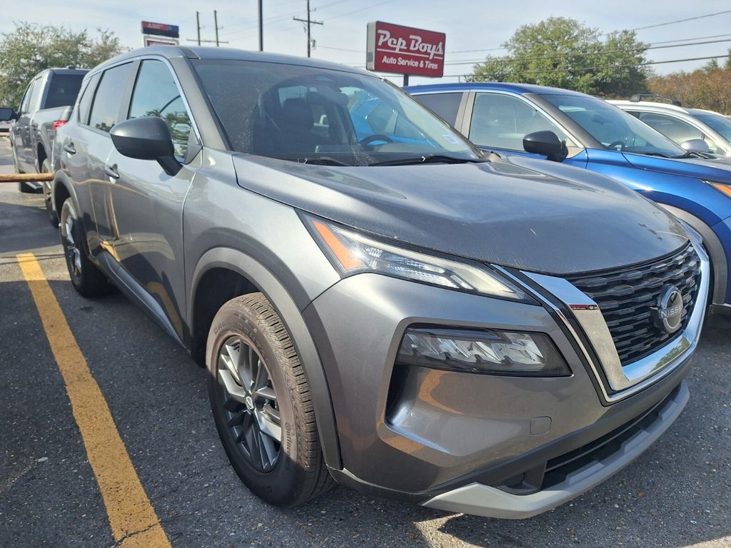 2023 Nissan Rogue S photo 3