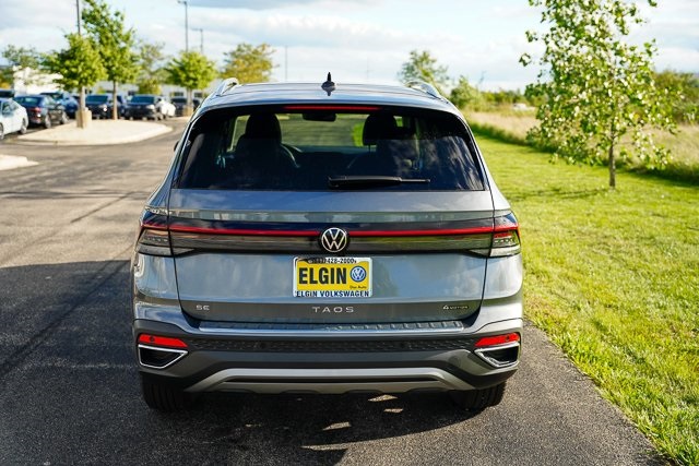 2025 Volkswagen Taos SE photo 24