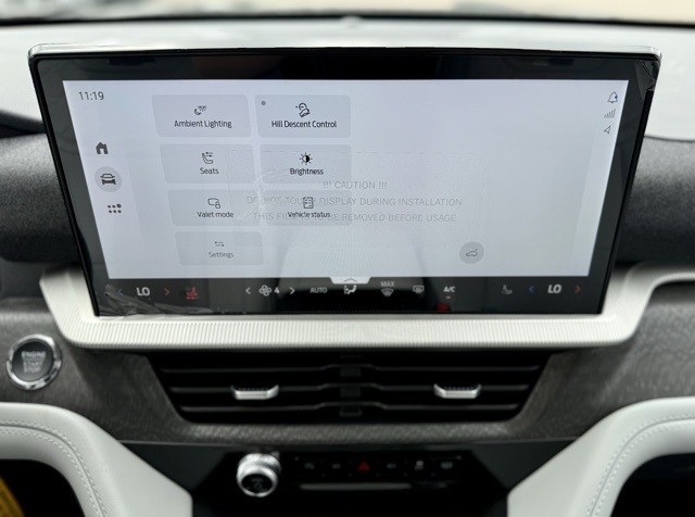 2025 Ford Explorer Platinum photo 21