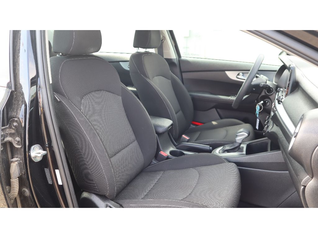 2023 Kia Forte LXS photo 20