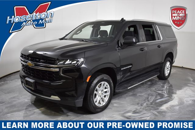 2022 Chevrolet Suburban LS's photo