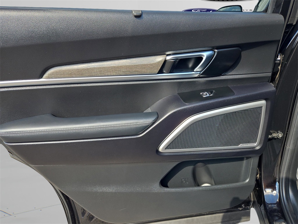 2022 Kia Telluride EX photo 20