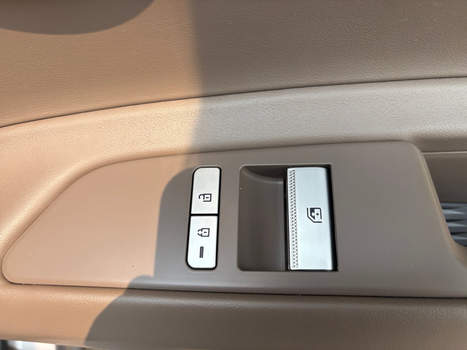 2024 Genesis GV80 3.5T AWD photo 32