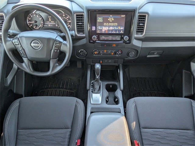 2022 Nissan Frontier SV photo 4