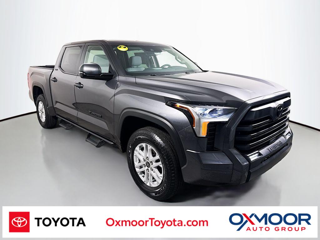 2024 Toyota Tundra SR5's photo