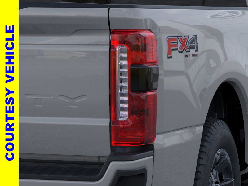 2025 Ford F-250 photo 18
