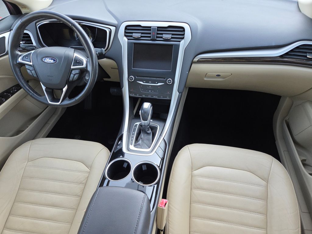 2013 Ford Fusion Energi SE photo 27