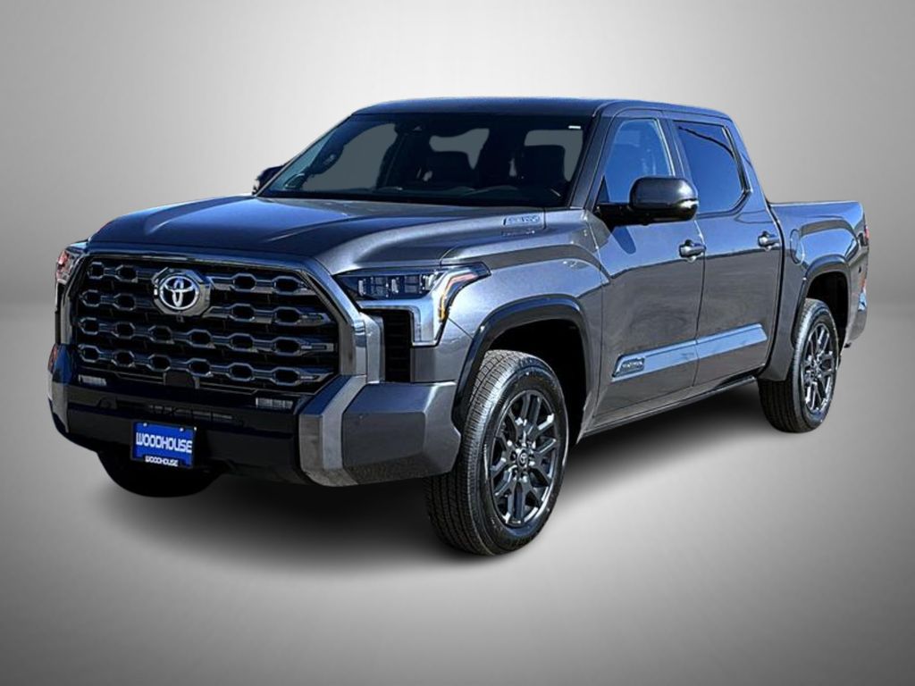 2026 Toyota Tundra Platinum's photo